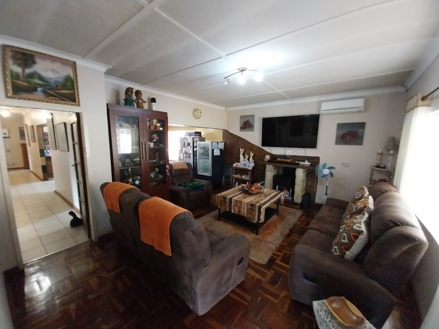3 Bedroom Property for Sale in Potchefstroom South North West